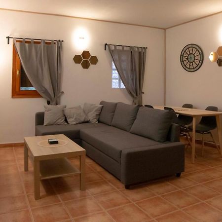 Apartamentos Erlueta Calatayud Ngoại thất bức ảnh