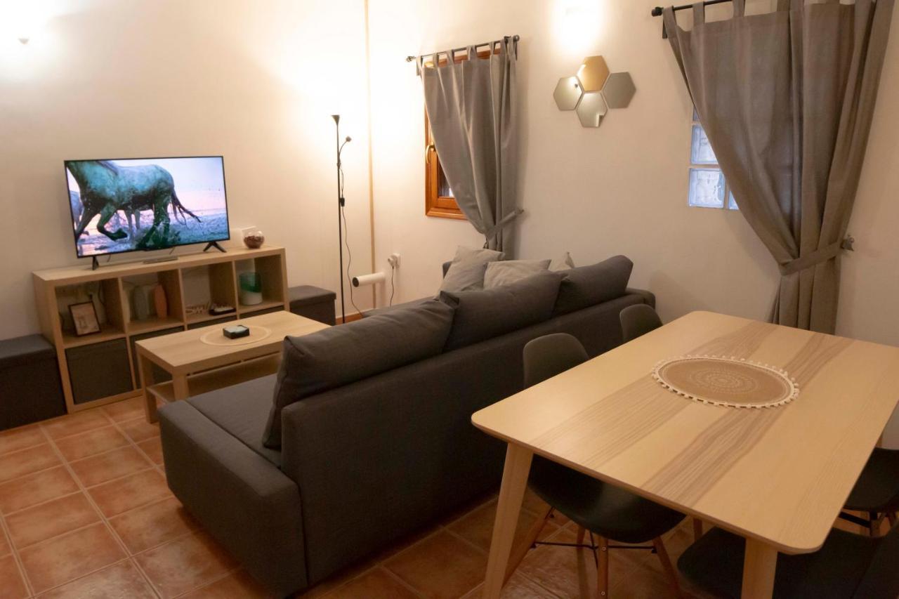 Apartamentos Erlueta Calatayud Ngoại thất bức ảnh