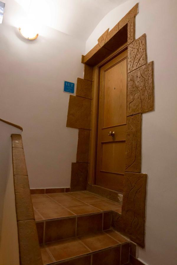 Apartamentos Erlueta Calatayud Ngoại thất bức ảnh